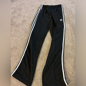 Adidas track pantss